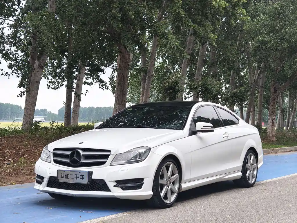 Mercedes-Benz C-Class 2013 C 180 Coupe (Import)