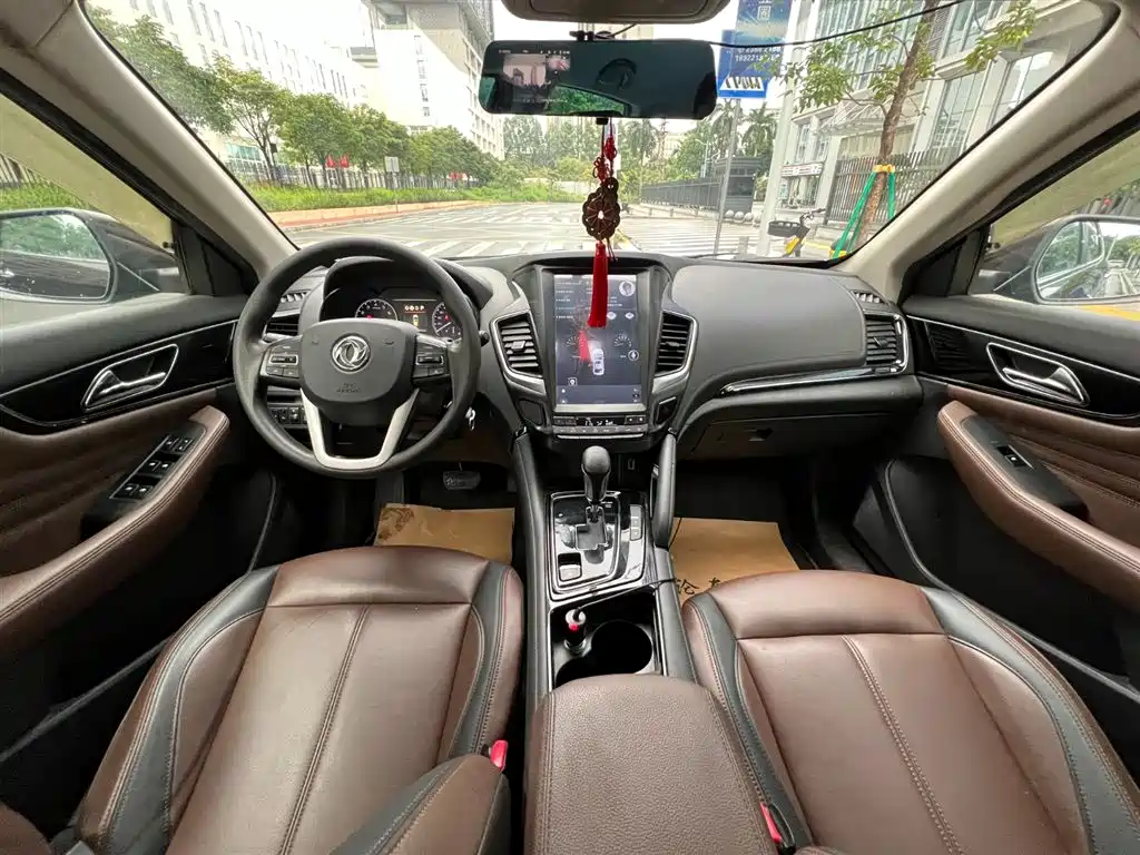 Dongfeng Fengshen AX7 2018 Classic 1.6T Automatic Elite
