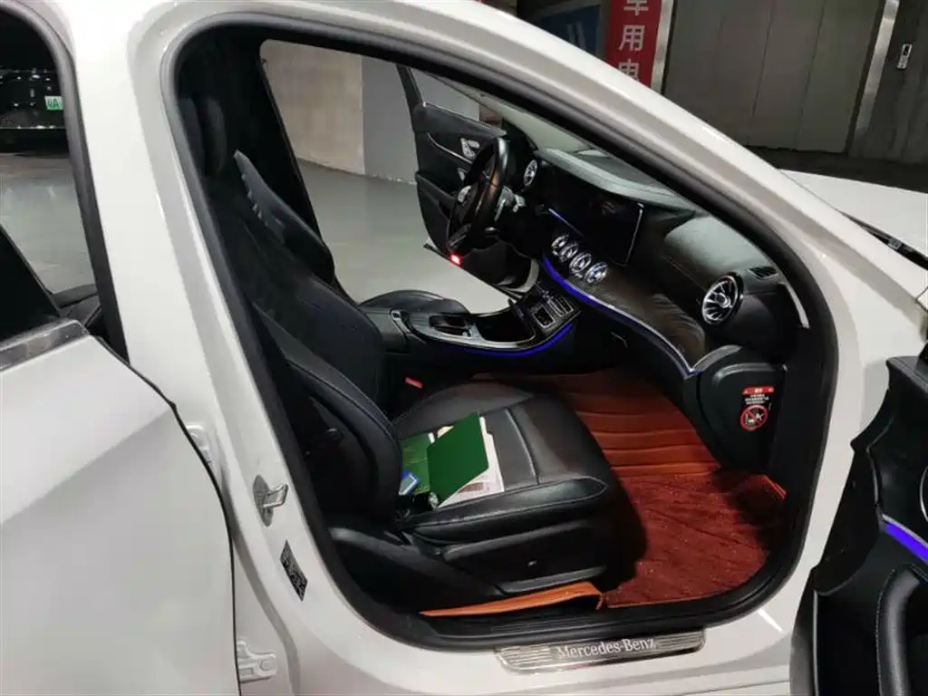 Mercedes-Benz E-Class 2019 E 300 L Sport Fashion Edition
