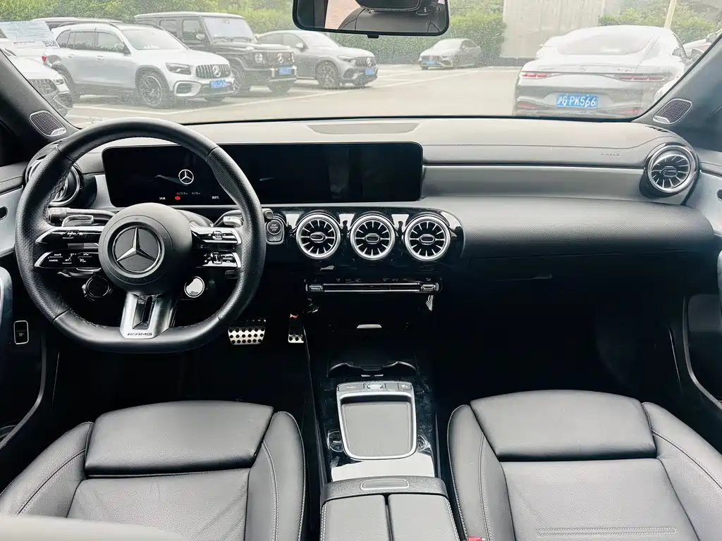 Mercedes-Benz A-Class AMG 2025 AMG A 35 L 4MATIC