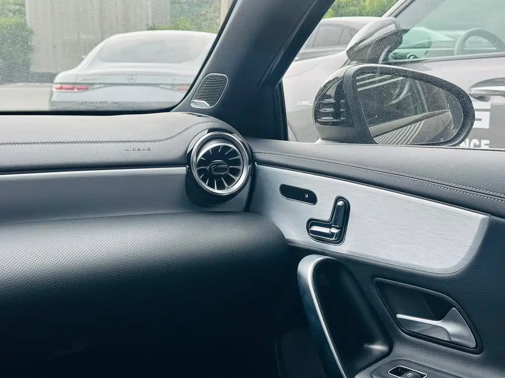 Mercedes-Benz A-Class AMG 2025 AMG A 35 L 4MATIC