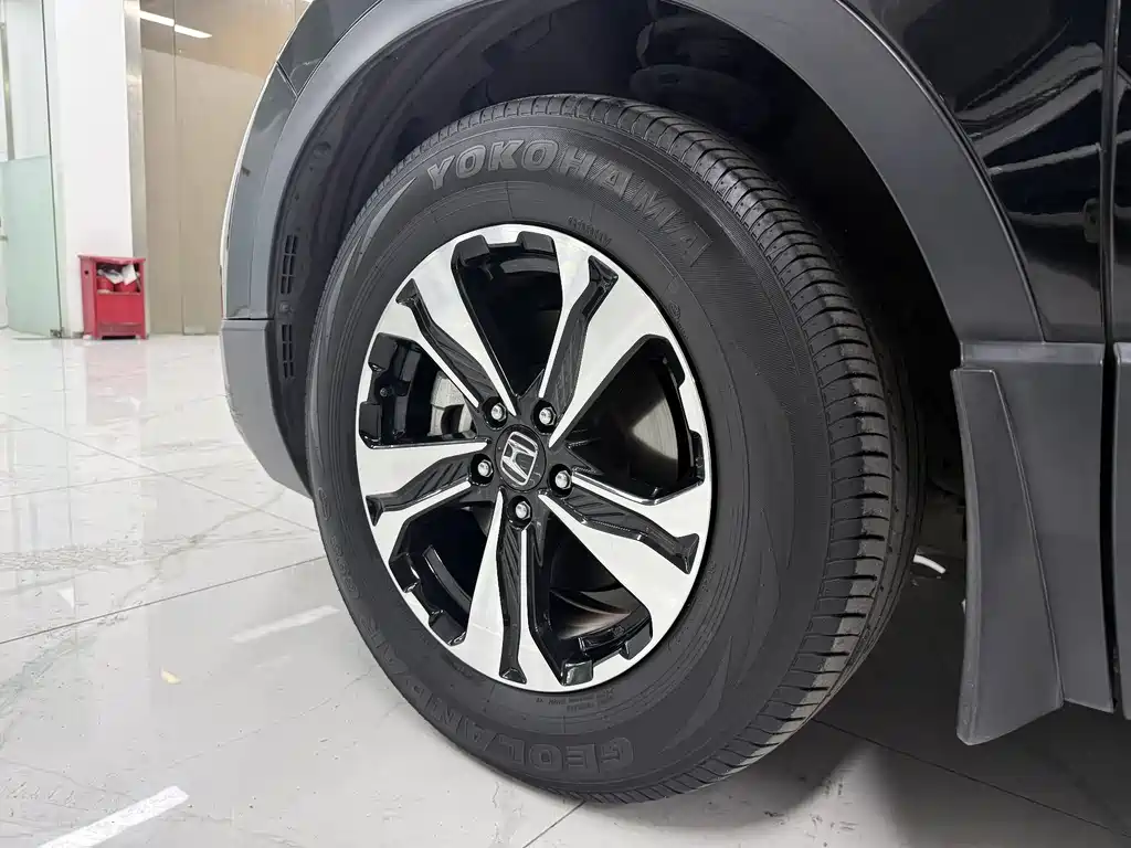 Honda CR-V 2021 240TURBO CVT 2WD Fashion Edition