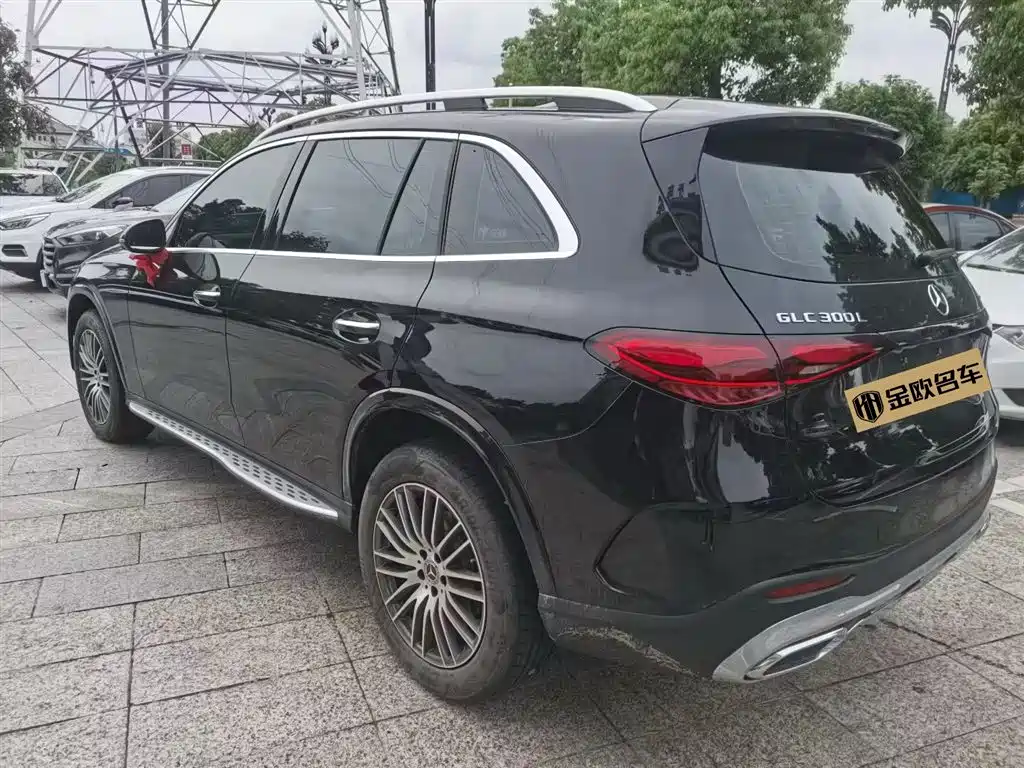 Mercedes-Benz GLC 2026 GLC 300 L 4MATIC Dynamic 5-Seater