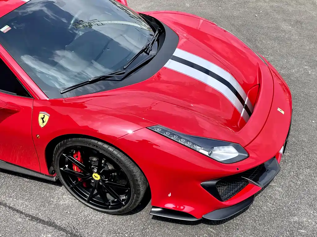 Ferrari 488 Pista