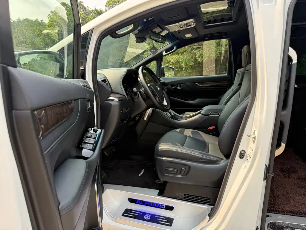2021 Toyota Alphard Hybrid 2.5L Prestige Edition