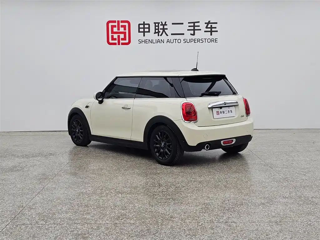 MINI 2021 1.5T ONE PLUS