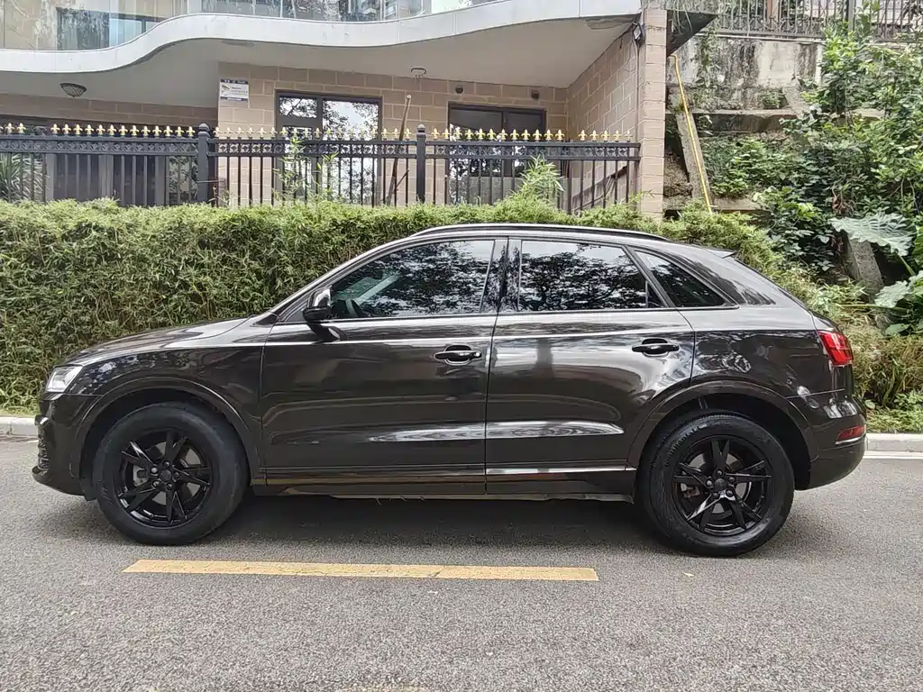 Audi Q3 2016 35 TFSI Fashion