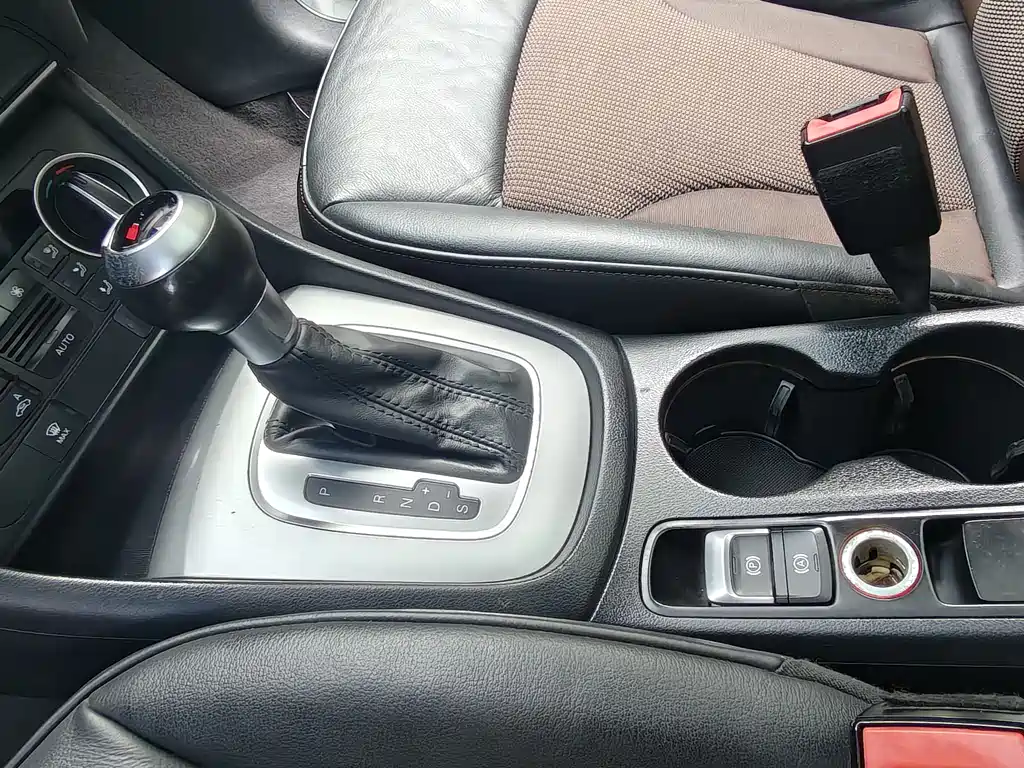 Audi Q3 2016 35 TFSI Fashion