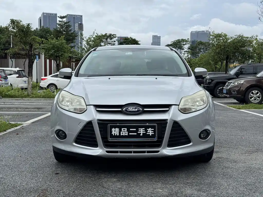Ford Focus 2012 Hatchback 1.6L Automatic Comfort