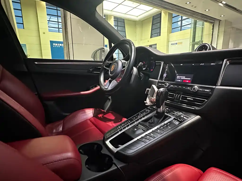 Porsche Macan 2020 2.0T