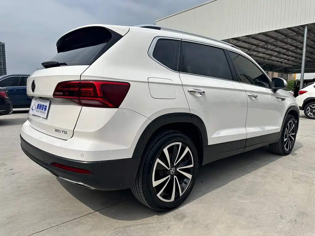 Volkswagen Tharu 2022 280TSI FWD Luxury Edition