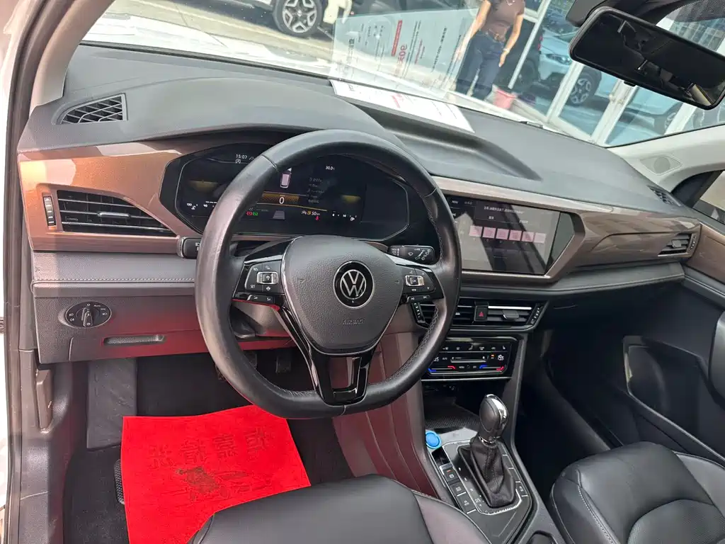 Volkswagen Tharu 2022 280TSI FWD Luxury Edition