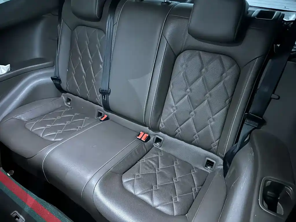 Volkswagen Viloran 2020 380TSI Premium Edition