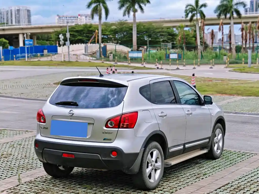 Nissan Qashqai 2012 2.0XV Lei CVT 2WD