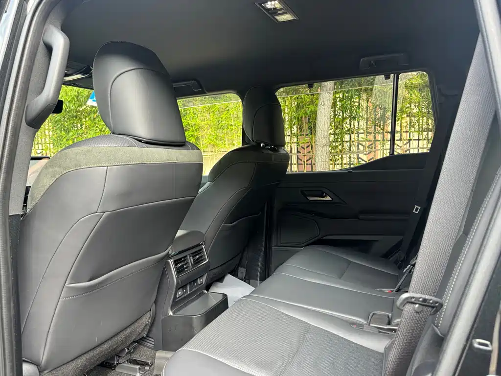 Lexus GX 2024 OVERTRAIL
