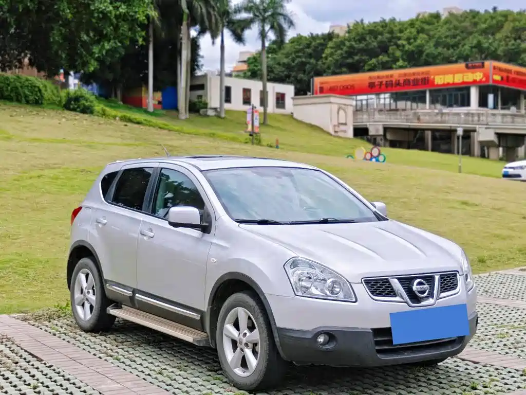 Nissan Qashqai 2012 2.0XV Lei CVT 2WD