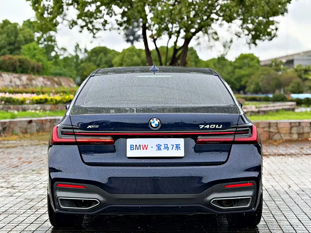 BMW 7 Series 2021 740Li xDrive Executive M Sport Package - фото 18