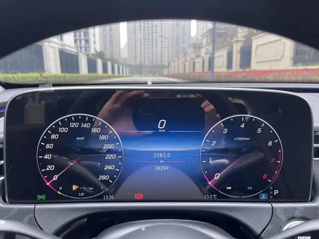Mercedes-Benz E-Class 2024 E 300 Fashion Sports Edition