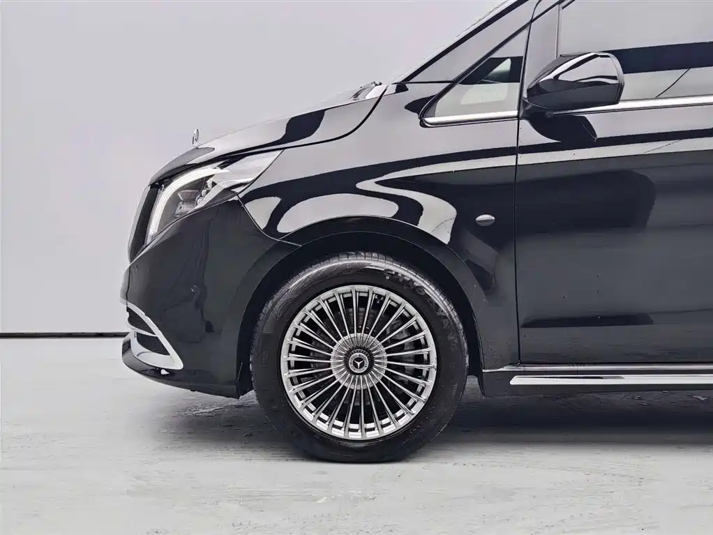 Mercedes-Benz Vito 2023 2.0T Business Edition 7-Seater