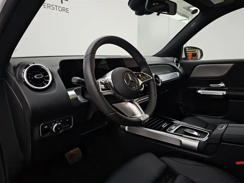 Mercedes-Benz GLB 2024 Facelift GLB 200 Dynamic