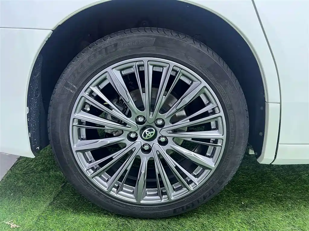 Toyota Alphard 2020 Hybrid 2.5L Premium Edition