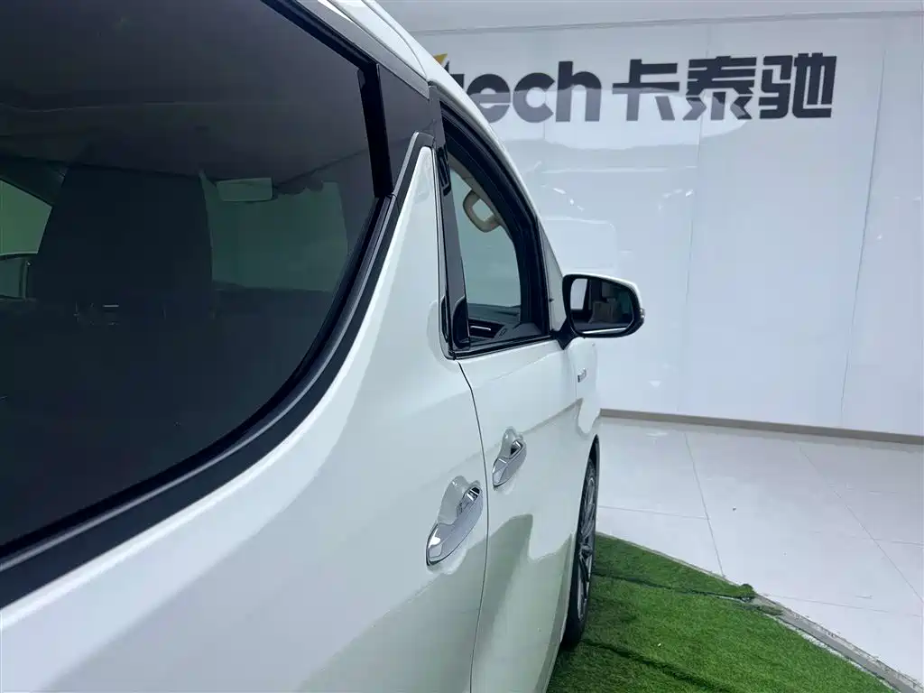 Toyota Alphard 2020 Hybrid 2.5L Premium Edition