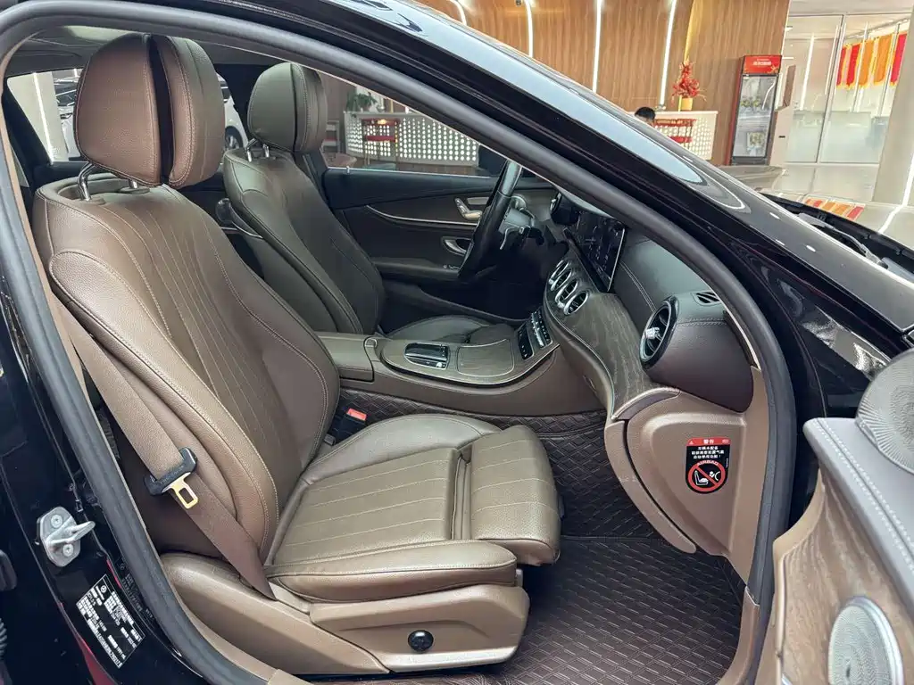 Mercedes-Benz E-Class 2022 E 260 L