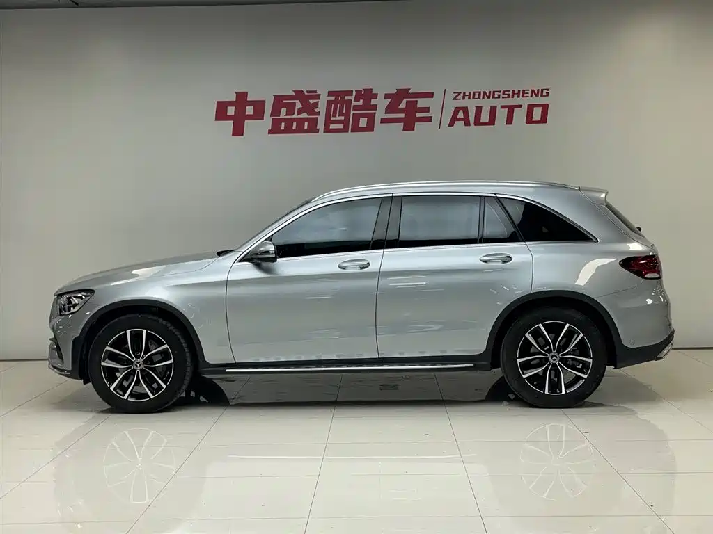 Mercedes-Benz GLC 300 L 4MATIC