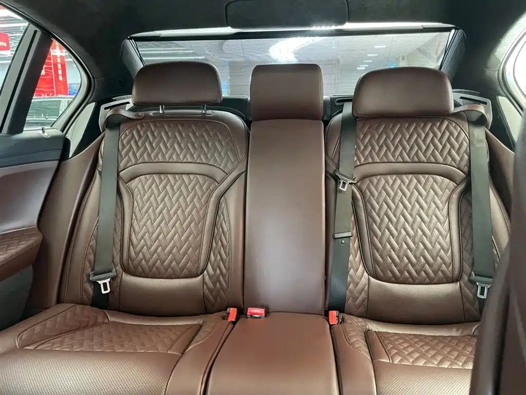BMW 7 Series 2019 740Li xDrive Executive M Sport Package