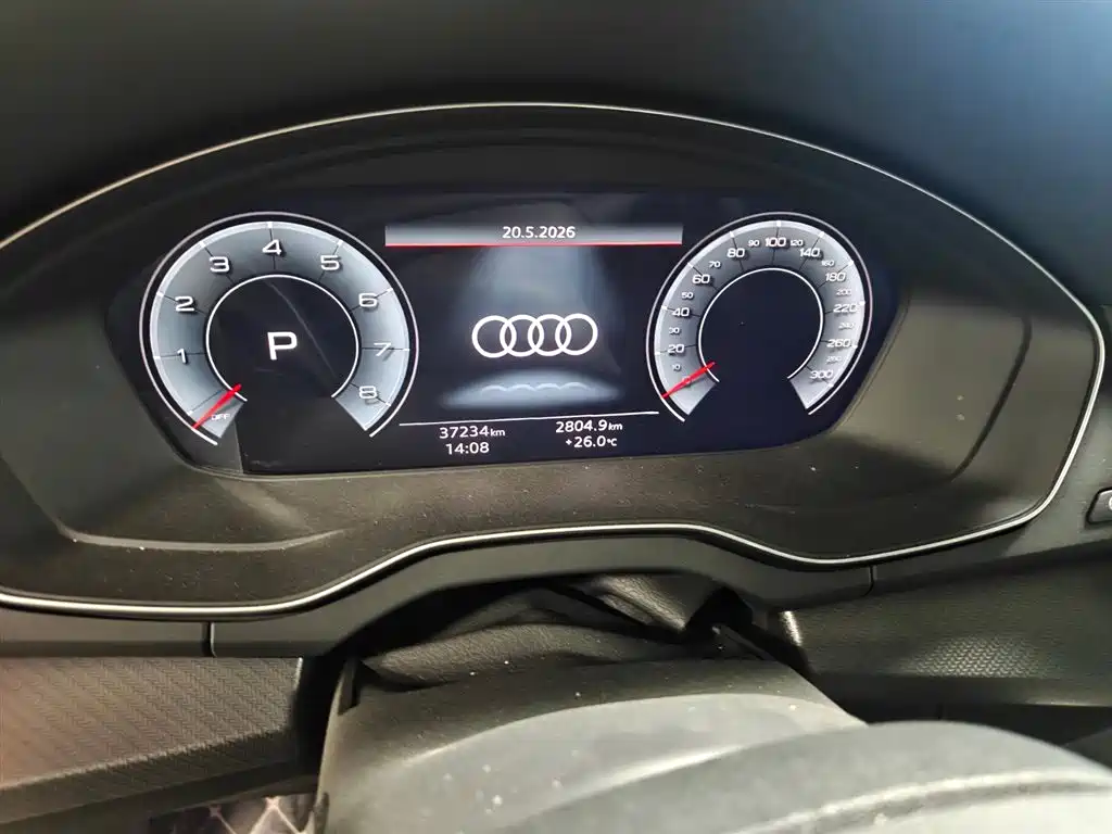 Audi Q5L 2022 40 TFSI Luxury Dynamic Edition