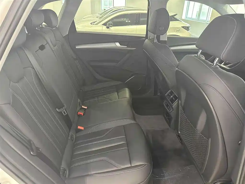 Audi Q5L 2022 Facelift 40 TFSI Luxury Dynamic Edition