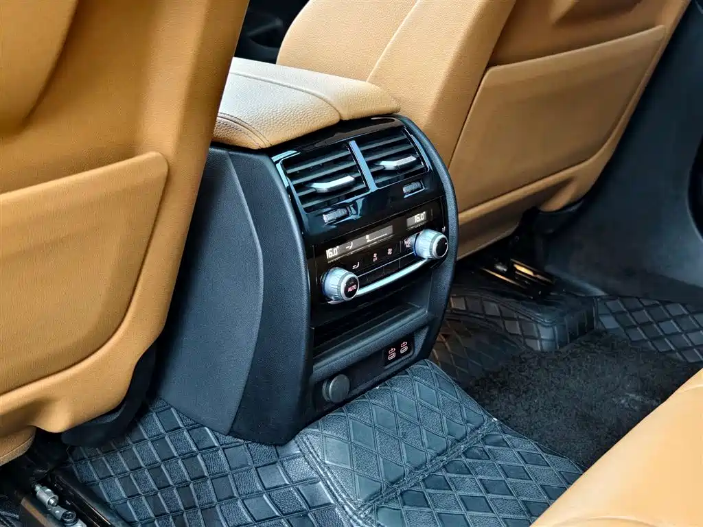 BMW 6 Series GT 2021 630i M Sport Package - фото 17