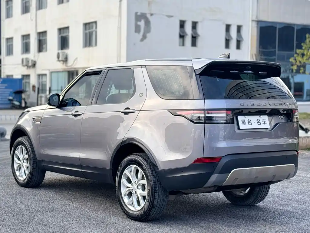 Land Rover Discovery 2019 2.0T SE