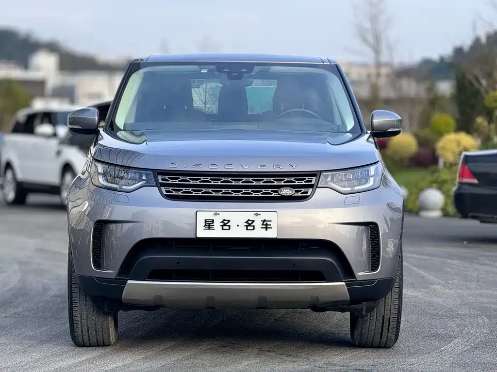 Land Rover Discovery 2019 2.0T SE