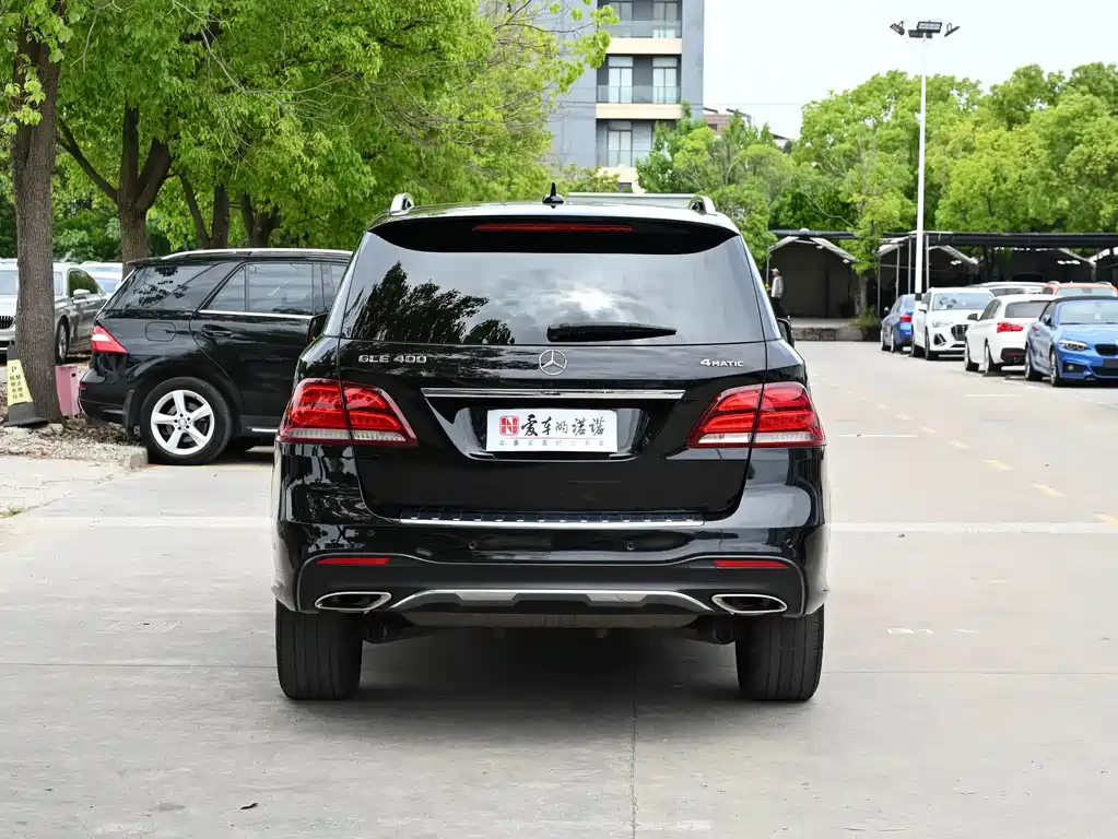 Mercedes-Benz GLE 400 4MATIC