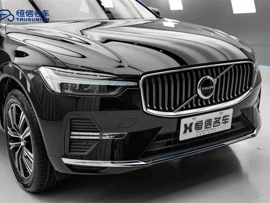 Volvo XC60 2022 B5 AWD Inscription