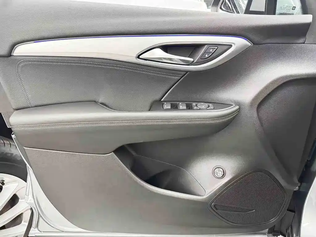 Buick Envision S 2025 25T Jinxiang Platinum Edition