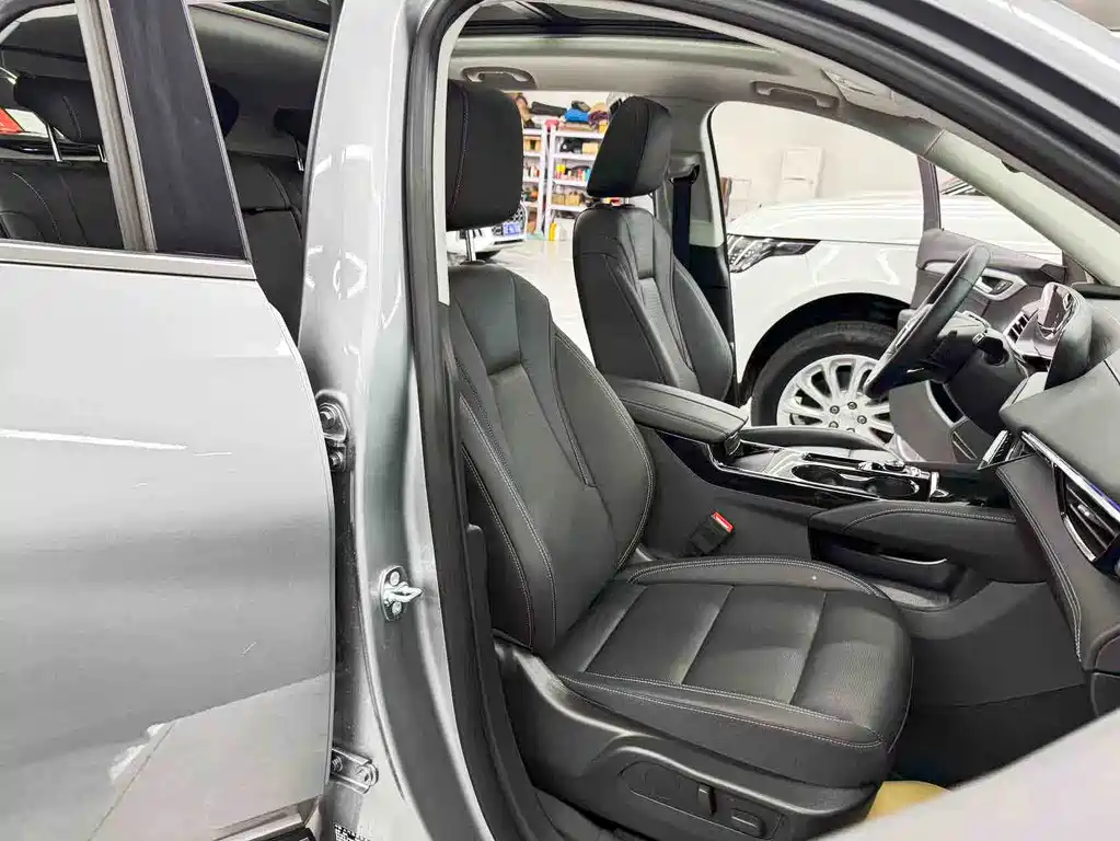 Buick Envision S 2025 25T Jinxiang Platinum Edition
