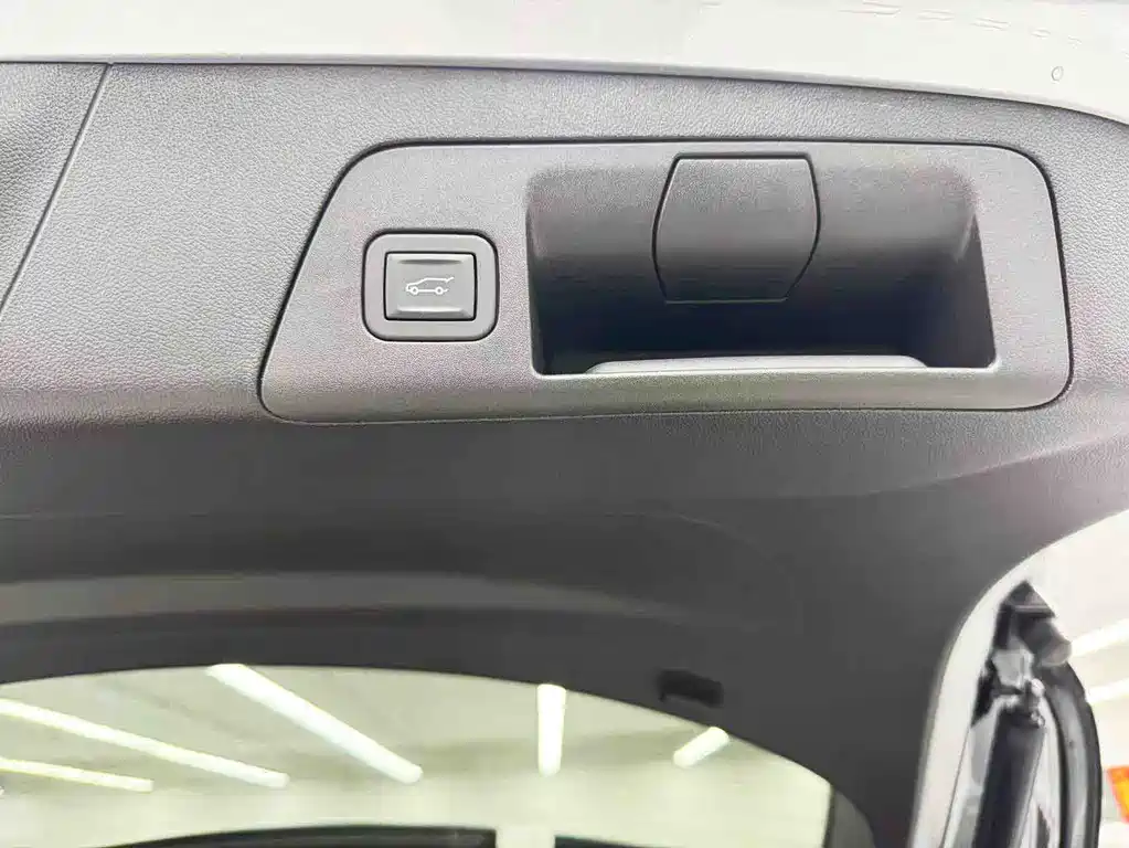 Buick Envision S 2025 25T Jinxiang Platinum Edition