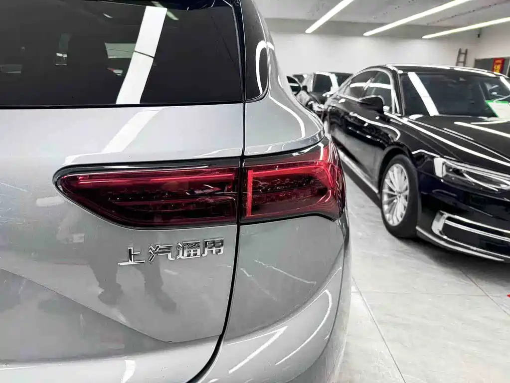 Buick Envision S 2025 25T Jinxiang Platinum Edition