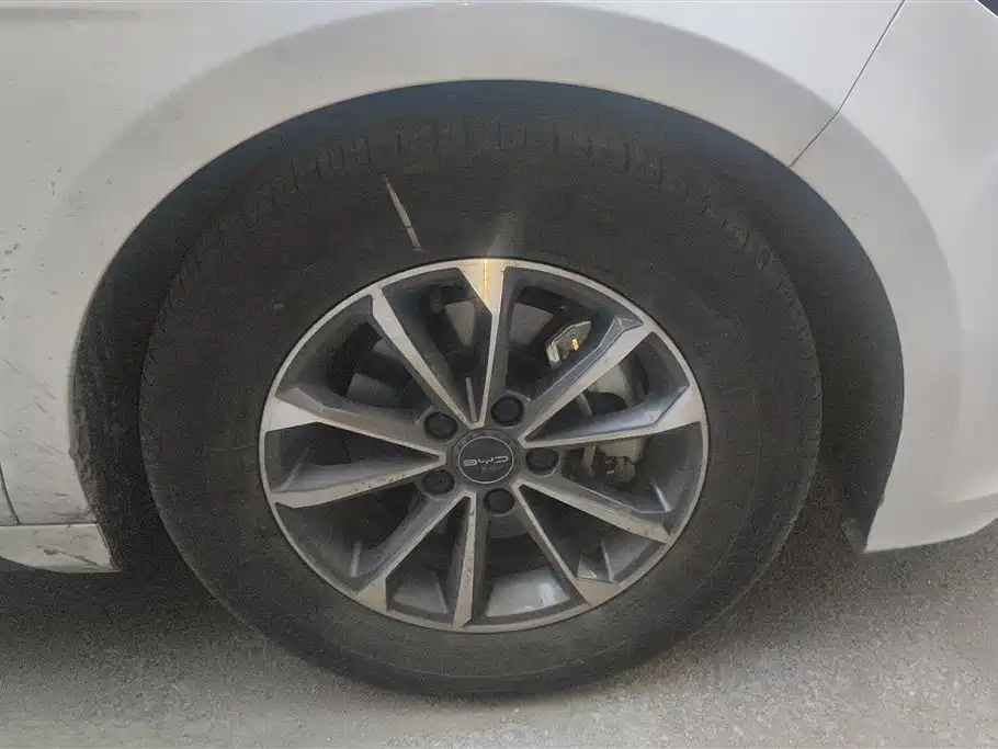 BYD Destroyer 05 2024 Honor Edition DM-i 55KM Luxury