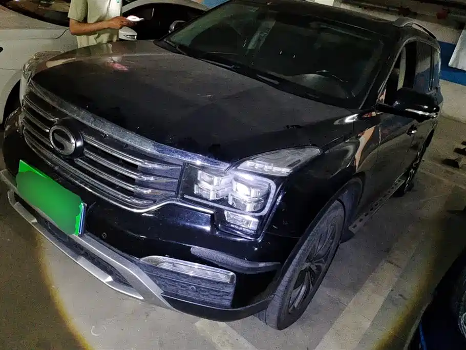 GAC Trumpchi GS8 2017 320T FWD Luxury Smart Connect Edition (7-Seater)