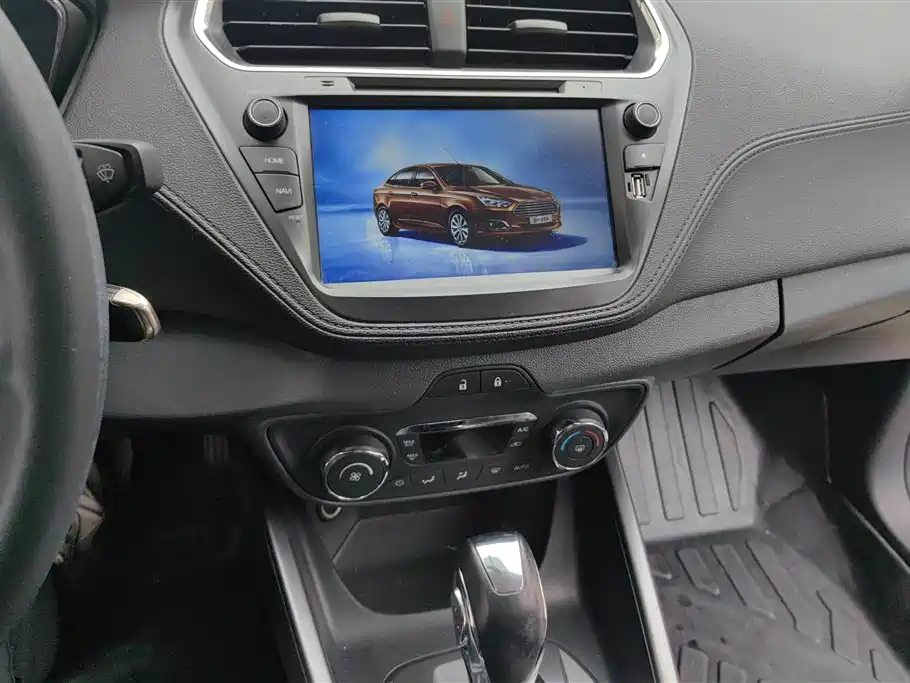 Ford Escort 2015 1.5L Automatic Fashion