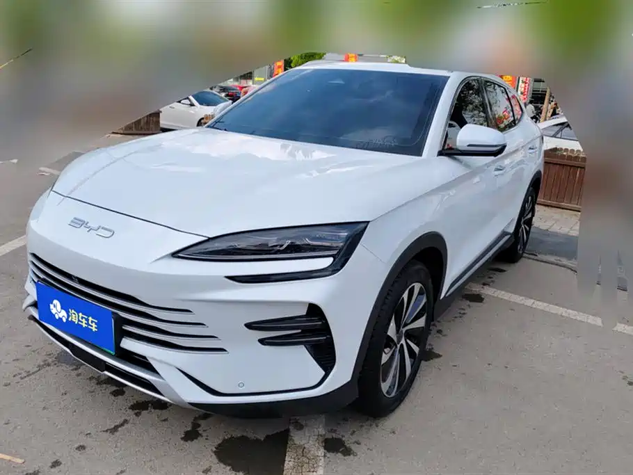 Song PLUS NEV 2023 Champion Edition DM-i 110KM Flagship PLUS