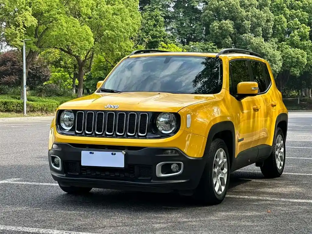 Jeep Renegade 2018 Connected Screen Edition 180T Automatic High Energy Edition