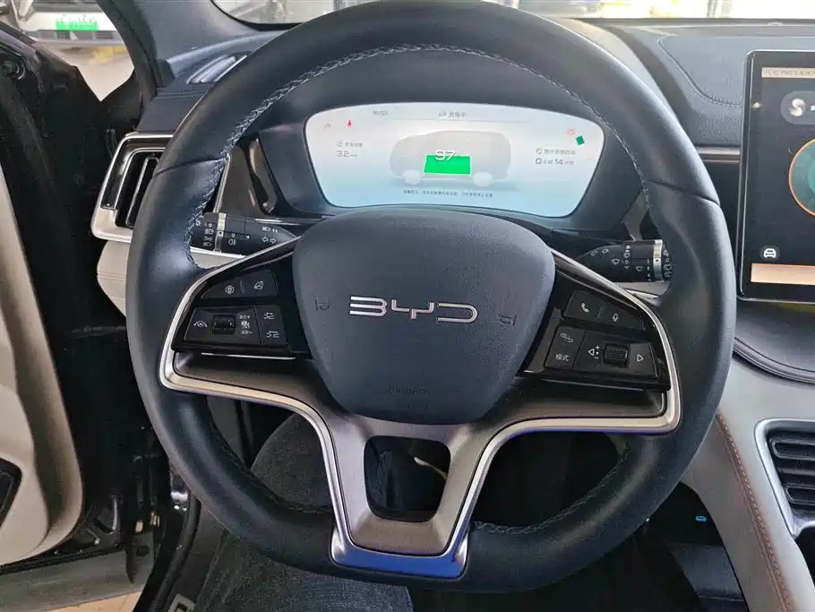 BYD Song PLUS DM-i 2024 Honor Edition Flagship PLUS 150km