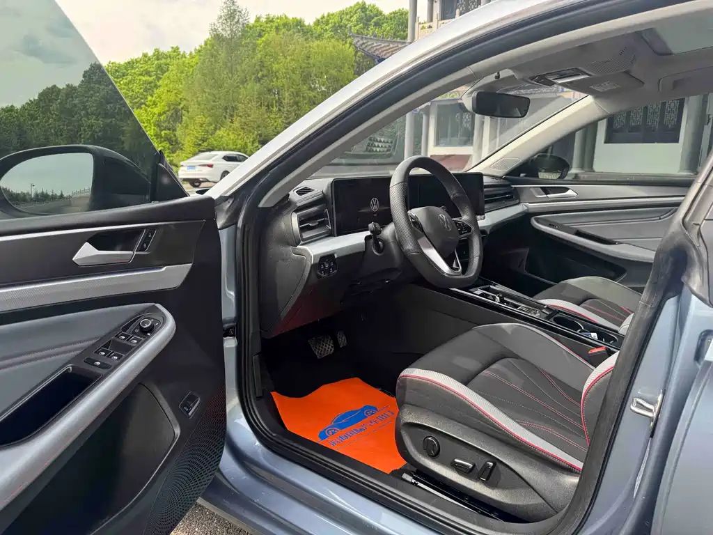 Volkswagen Lamando L 2023 280TSI DSG Cool Spicy Edition