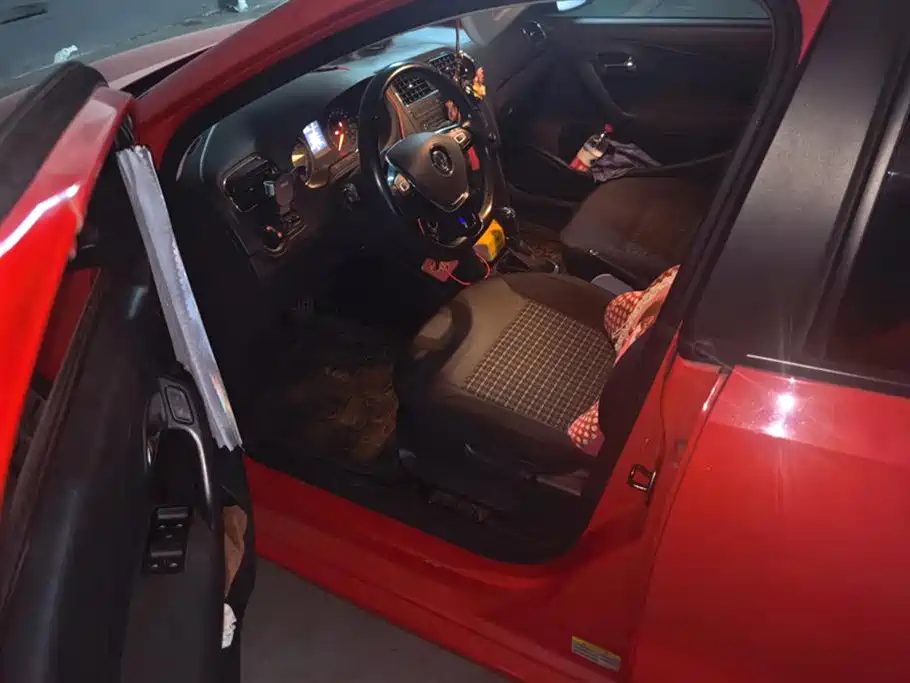 Volkswagen Polo 2016 1.6L Automatic Comfort