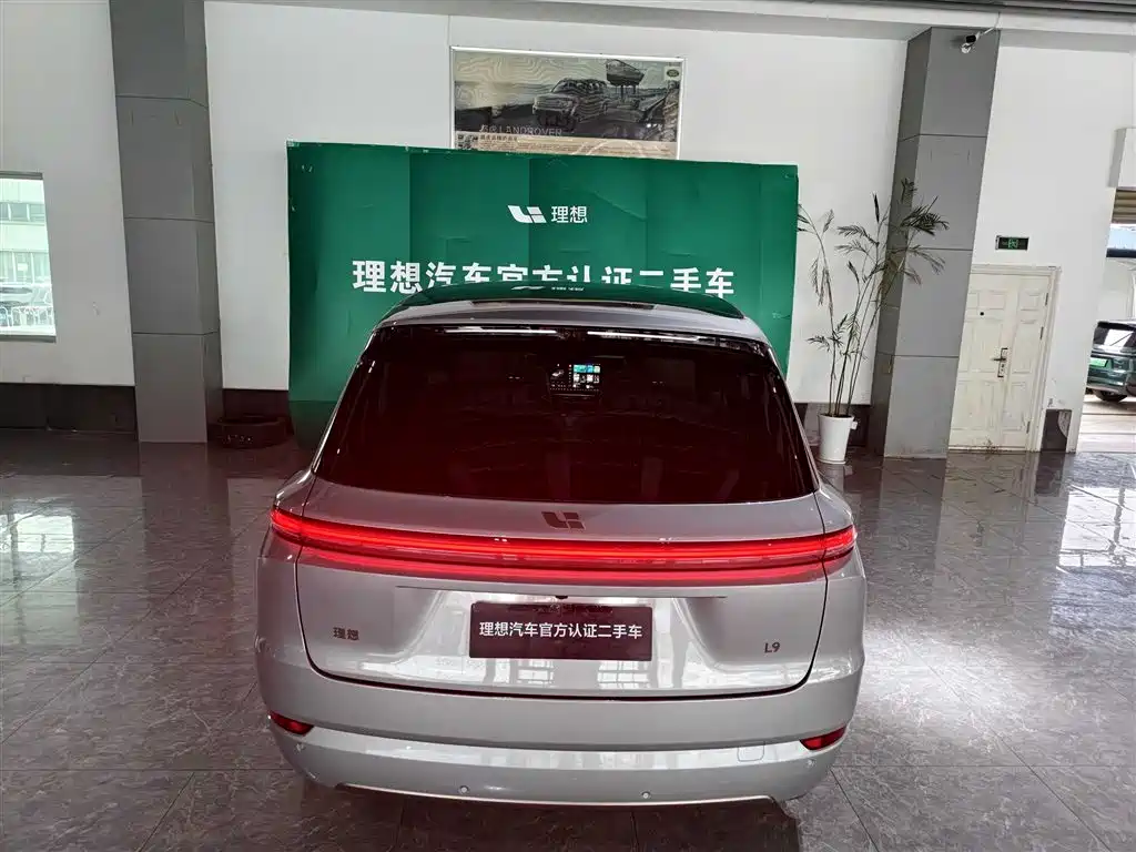 Li Auto L9 2025 Ultra Intelligent Refresh Edition