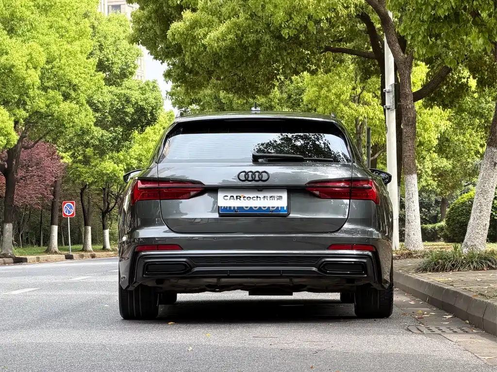 Audi A6 Avant 45 TFSI